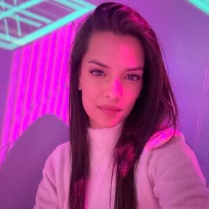 Meet your Posher, Sanjana